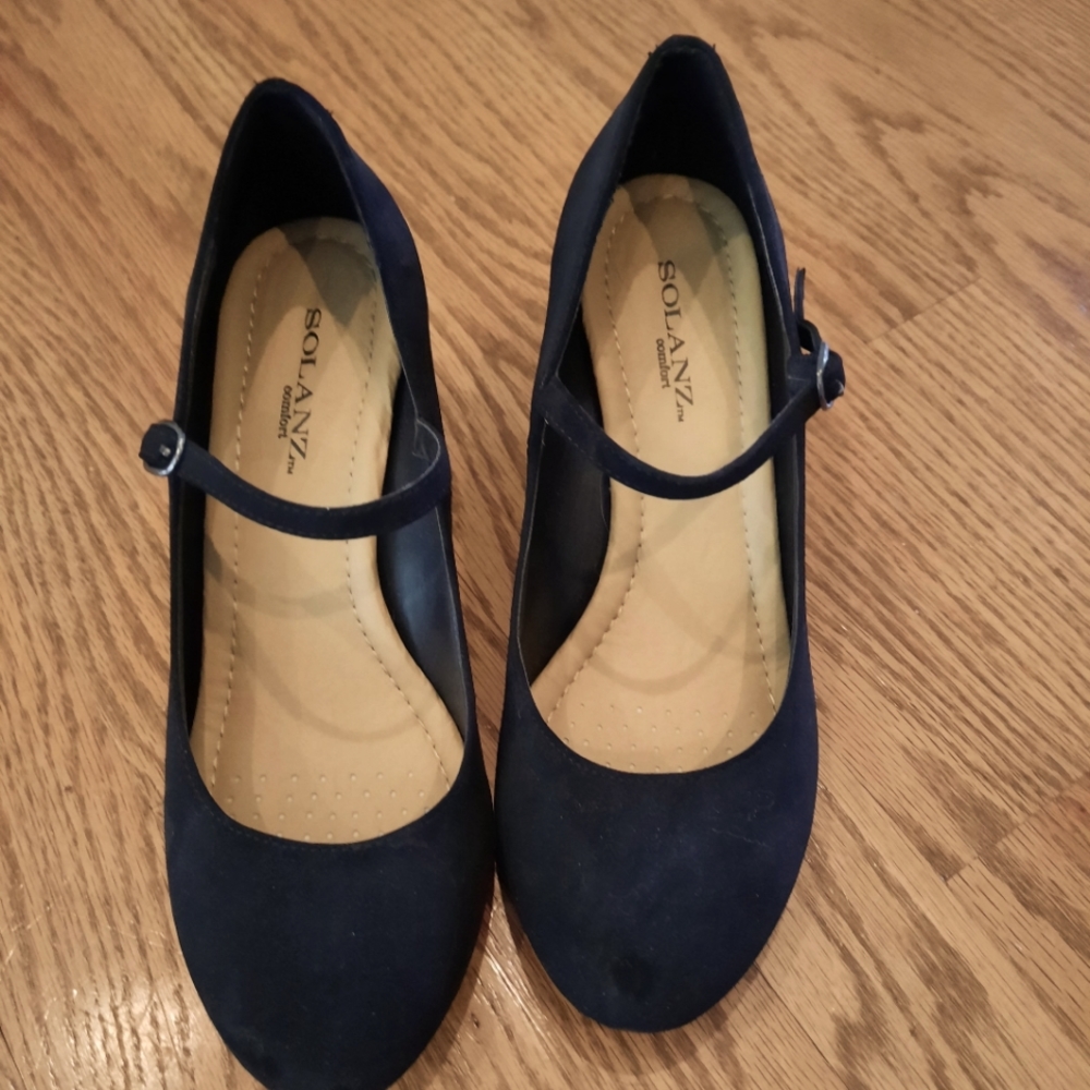 COPY - Black Suede-like Wedges size 8